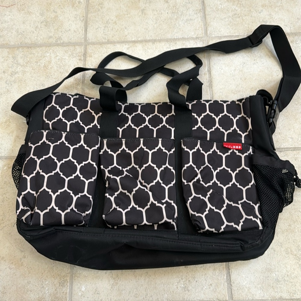Skip hop duo double diaper bag